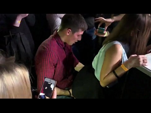 ❤️ Verus sexus in nightclub Russian. XVIII annos Russian puella in ano ac debent futui in nightclub Anal porn at la.tuberxxx.ru
